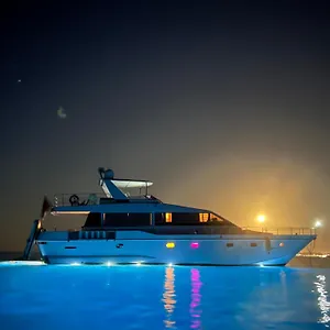 riti-yacht.hotelssaintjulians.com/